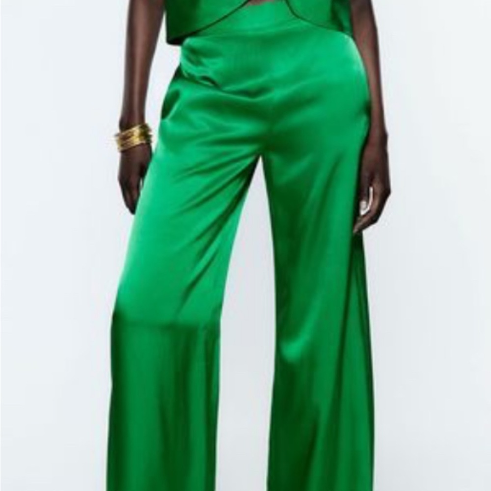 Zara Matching Set - Picture 3 of 4